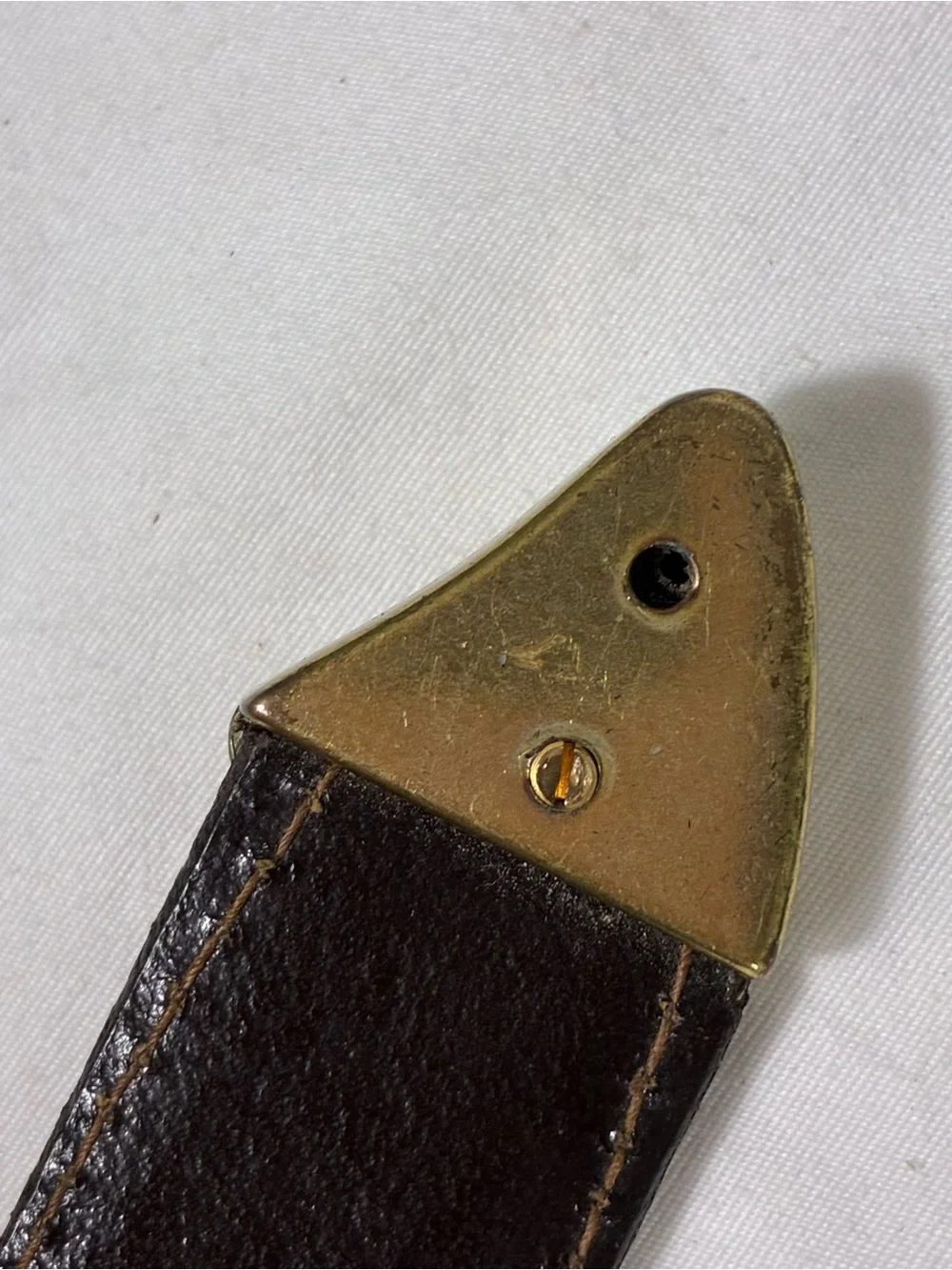 Vintage women’s belt Sz 34 full grain cowhide on split cowhide brass buckle